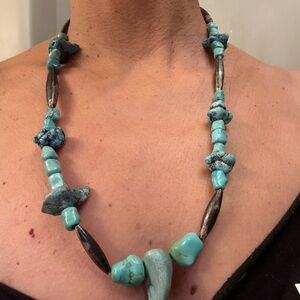 Vintage Native Navajo Beads Turquoise Nugget Necklace